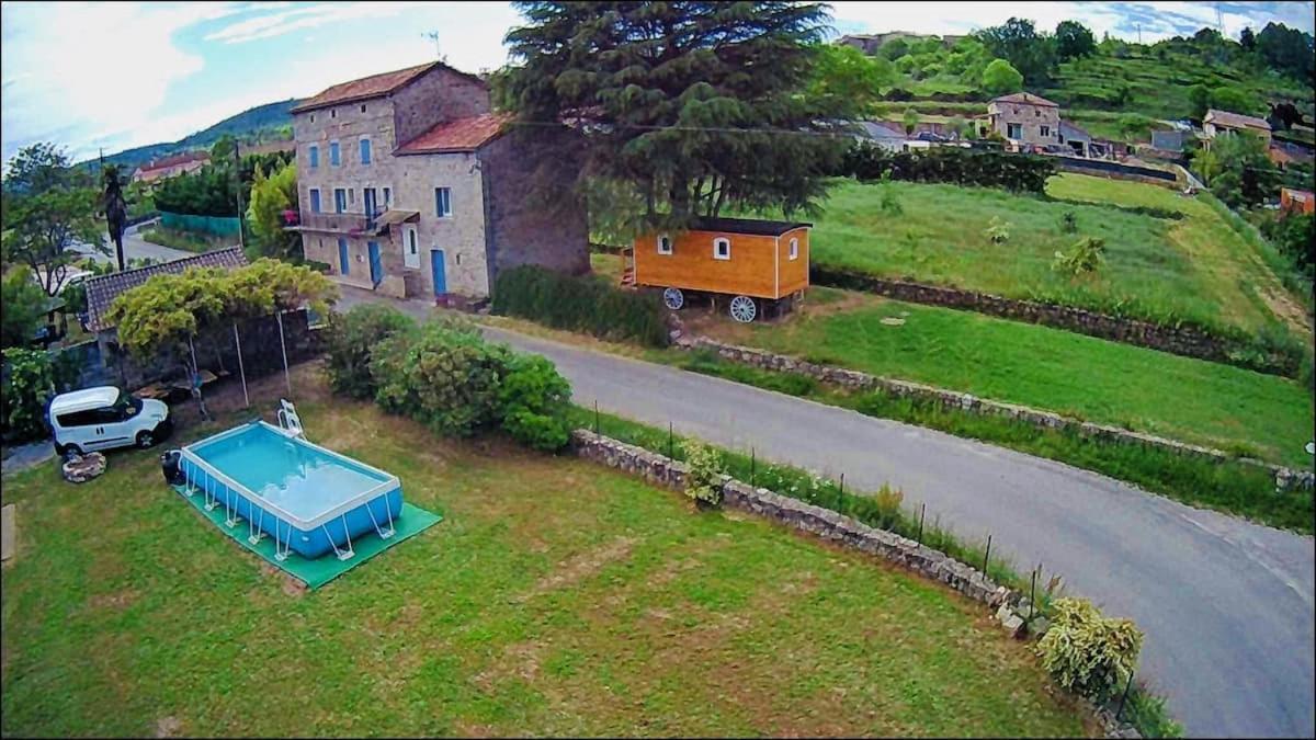 Roulotte De Charme Hotell Saint-Genest-de-Bauzon Eksteriør bilde